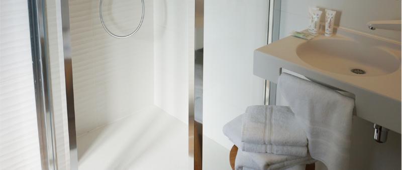 The Originals Relais Hotel Saint-Roch 萨勒祖伊特 外观 照片